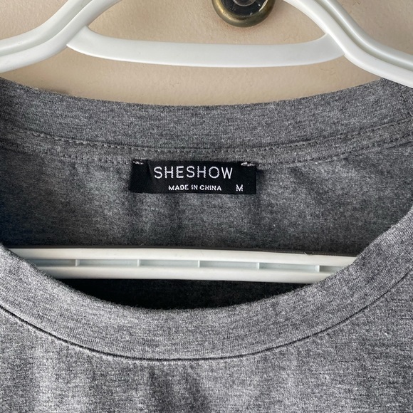 She Show Tee - Picture 3 of 4